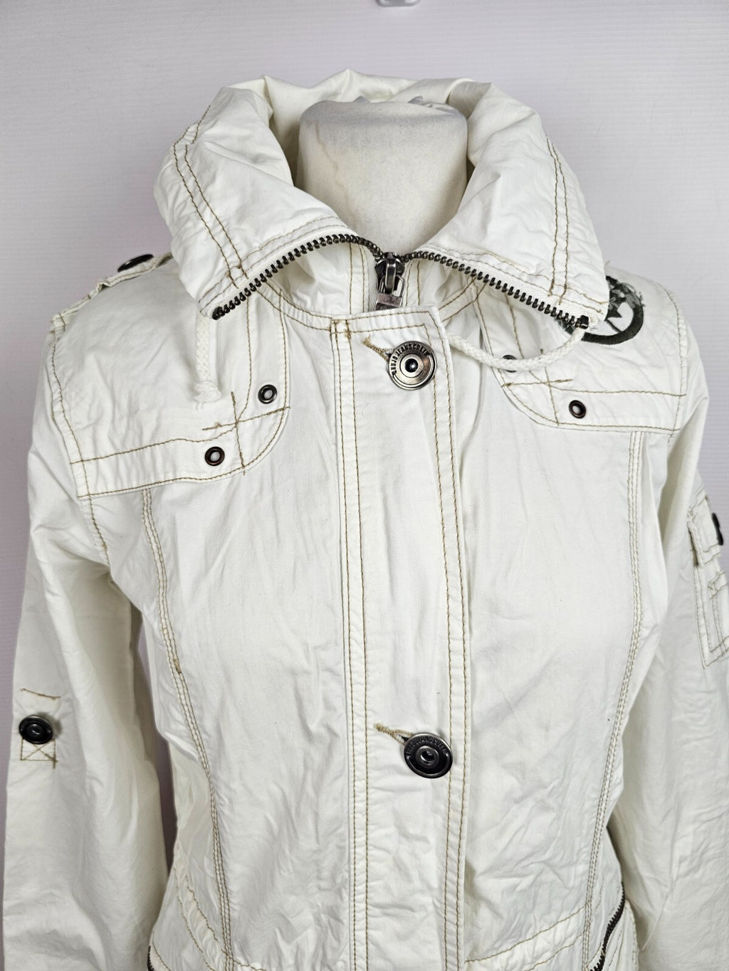 EK5595 Damen Jacke von Khujo, weiß, Gr. M1