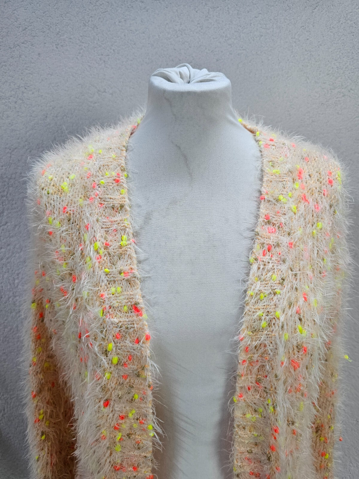 EK5815 Damen Strickjacke von Atmosphere, beige/orange, Gr. S1