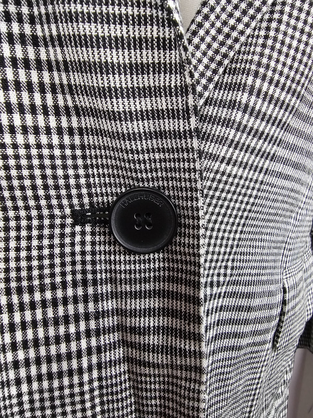 EK0752 Damen Blazer von Hallhuber, schwarz/weiß kariert, Gr. 387