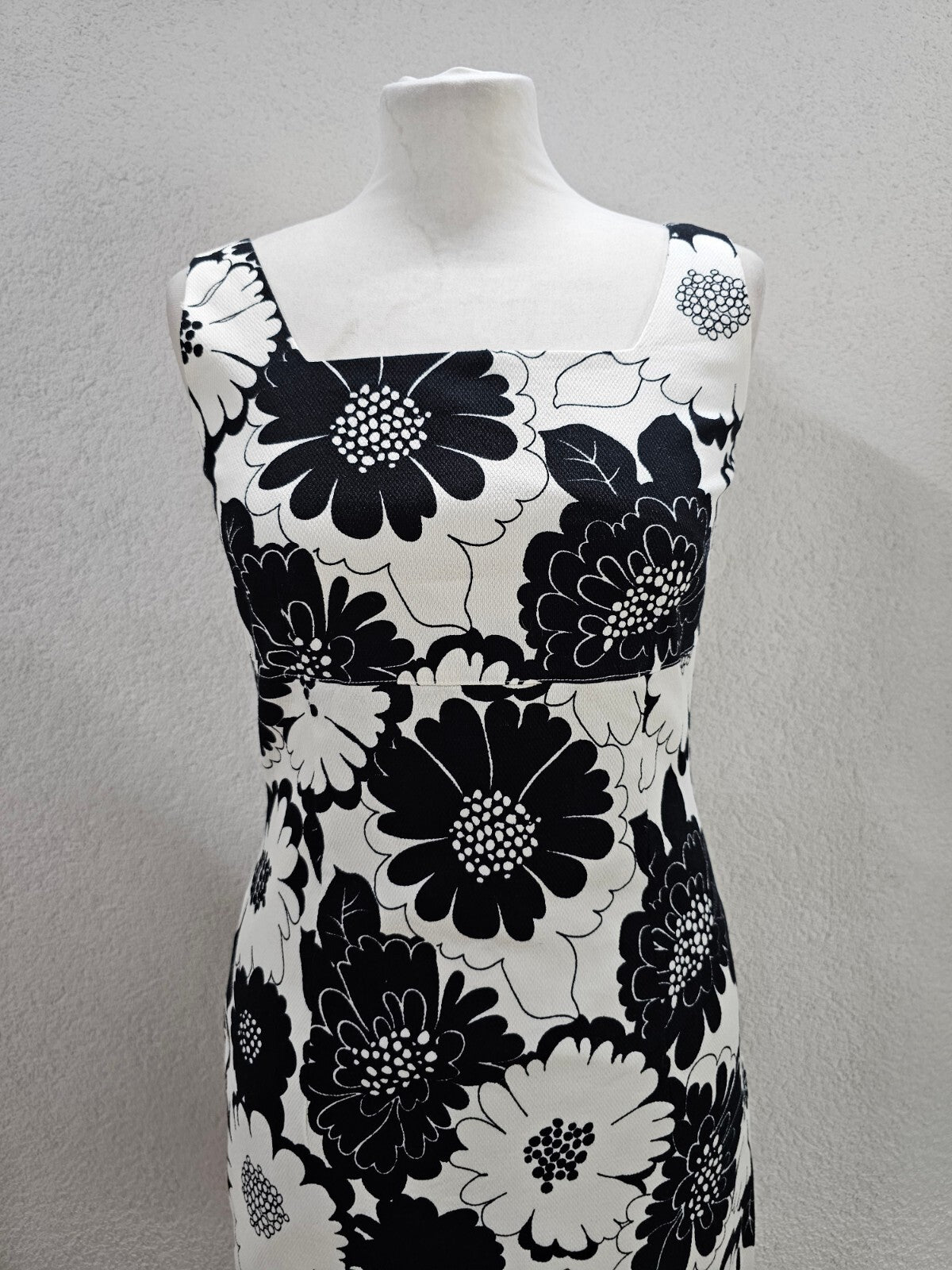 EK6319 Damenkleid von Barisal, weiß-schwarz, Gr.361
