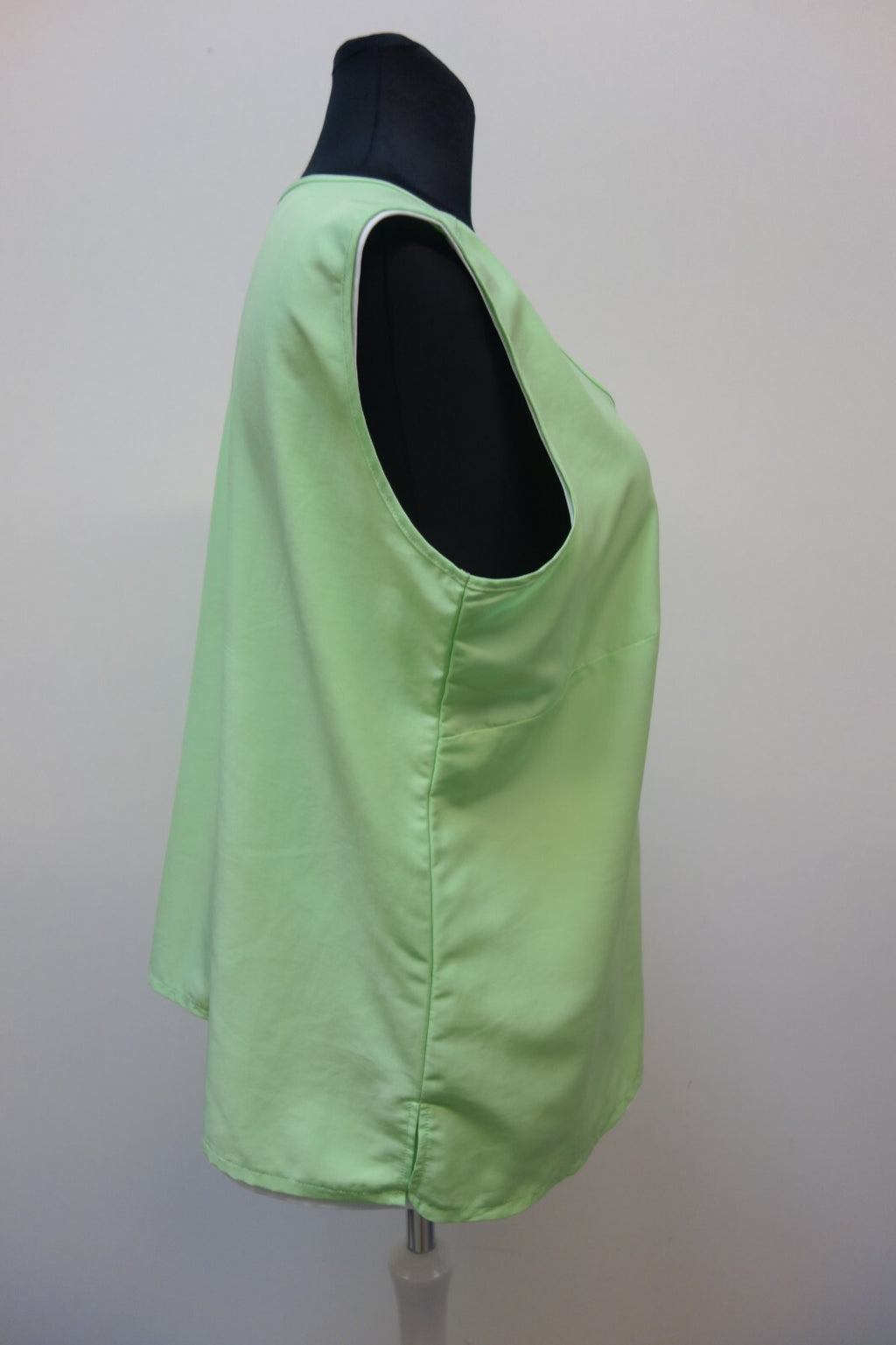 EK3306 Damen Trägershirt, grün, Gr. 522