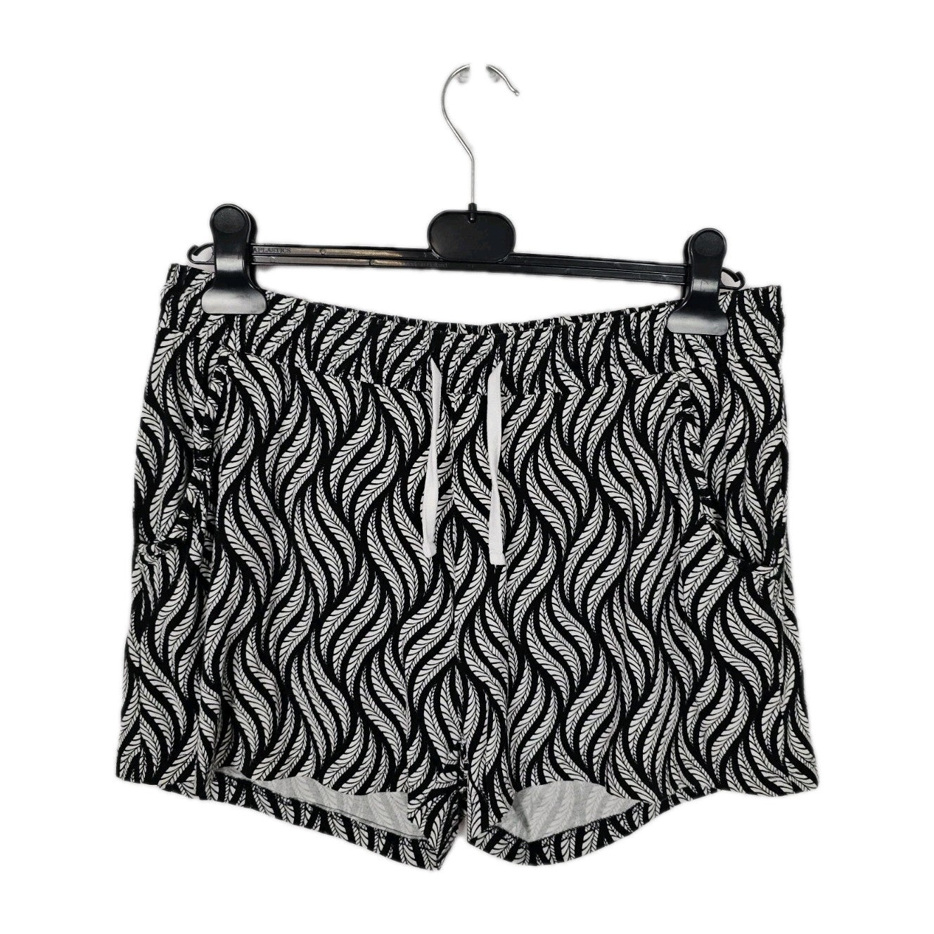 EK4096 Damen Shorts von Avenue, Schwarz/Weiß, Gr. L0