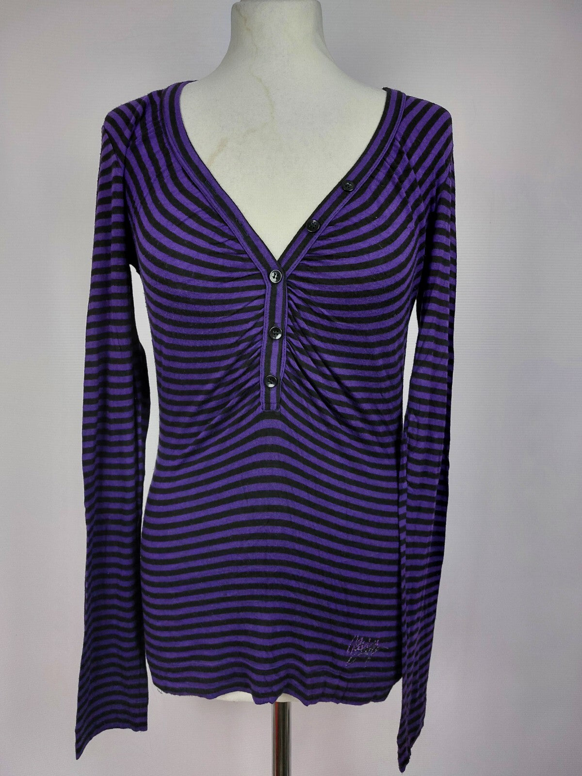 EK4928 Damen Langarmshirt von Miss Sixty, Lila/schwarz, Gr. 36/380