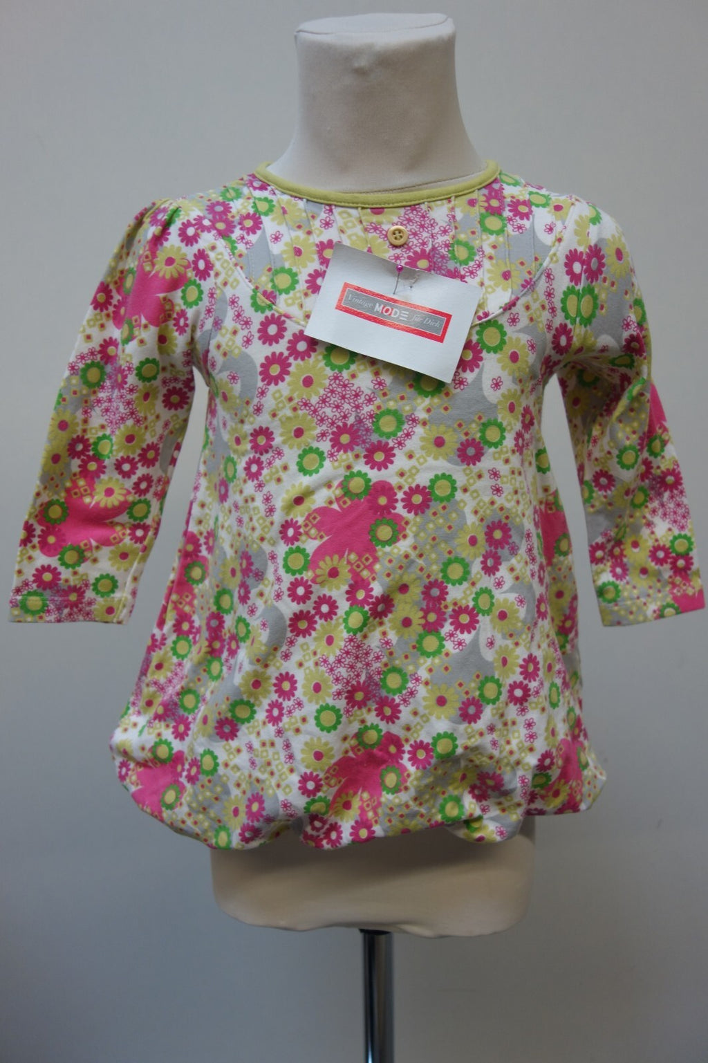 EK2181 Mädchen Kleid von bw, geblümt Gr. 920