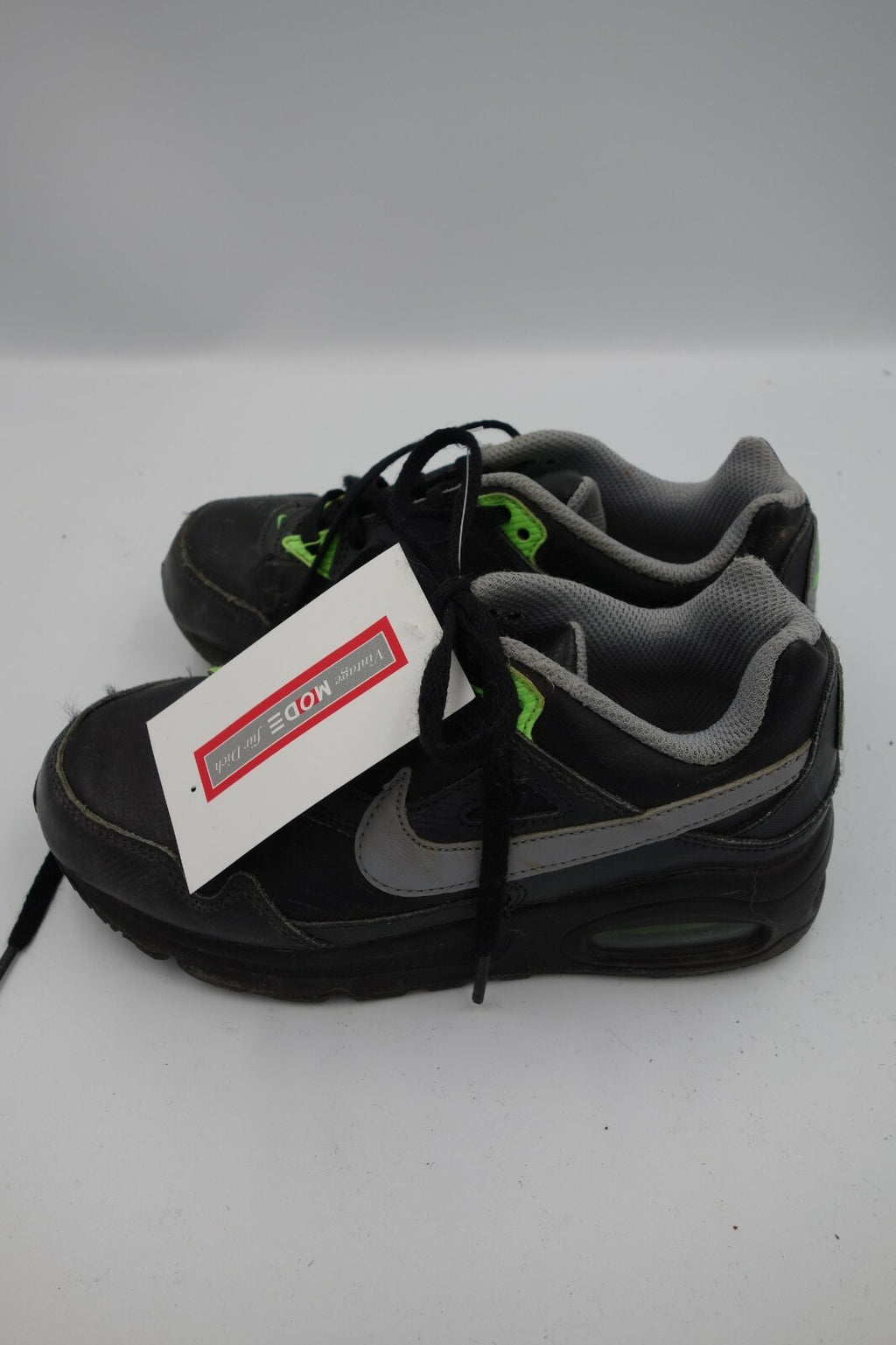 ES0080 Jungen Sneaker von Nike 31,51