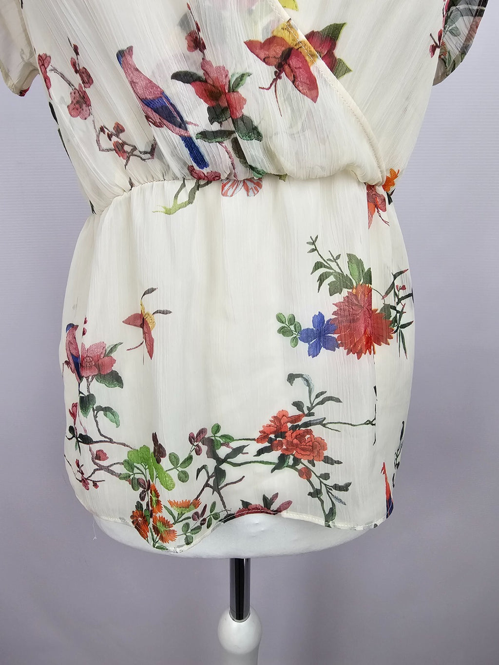 EK5475 Damen Bluse von Zara Trafaluc, beige mit Blumen, Gr. XS2