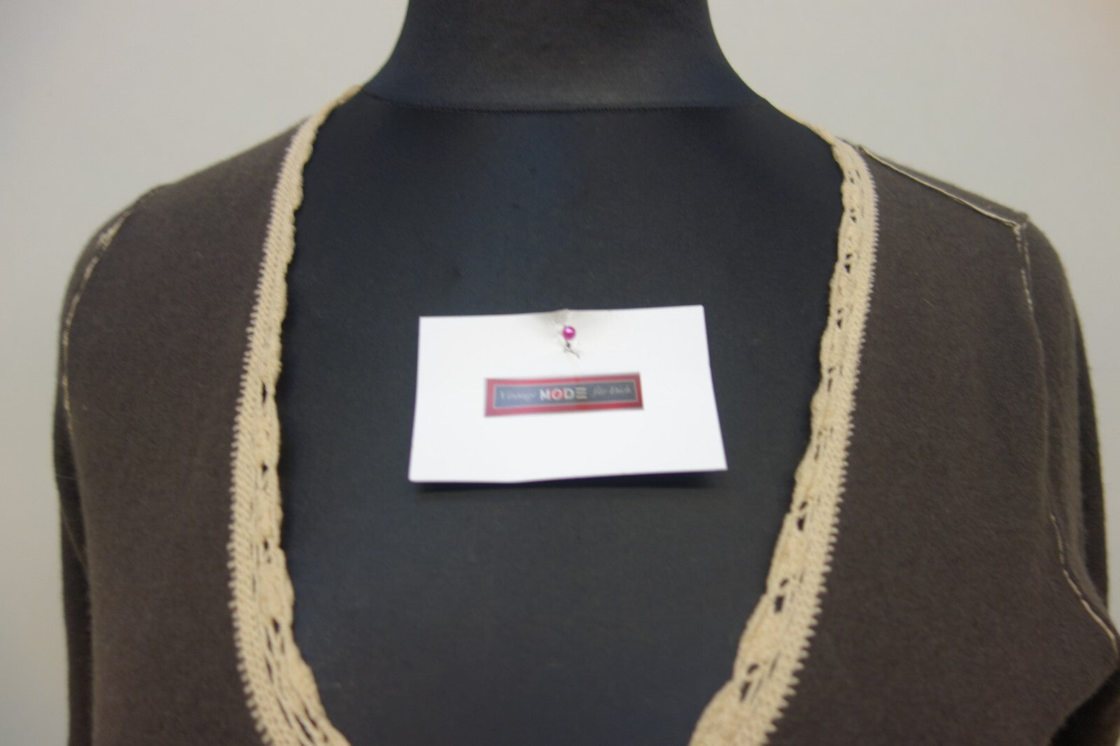 EK0756 Damen Strickjacke von New Scotland, braun1