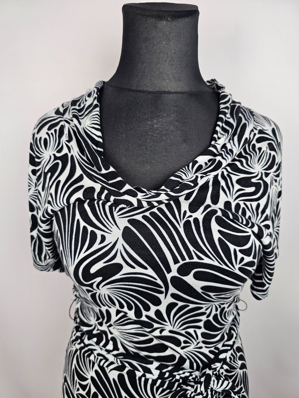 EK0385 Damen Kleid von Esprit, schwarz/weiß, Gr. L1