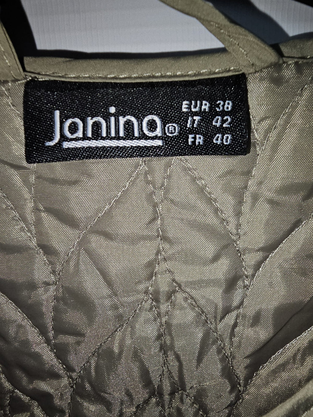EK6000 Damen Steppjacke von Janina, Beige, Gr. 382