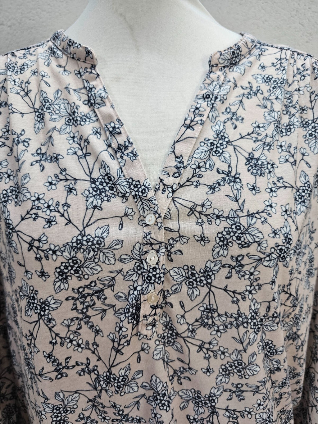 EK5936 Damen Bluse von H&M, rosa mit Blumen, Gr. M1