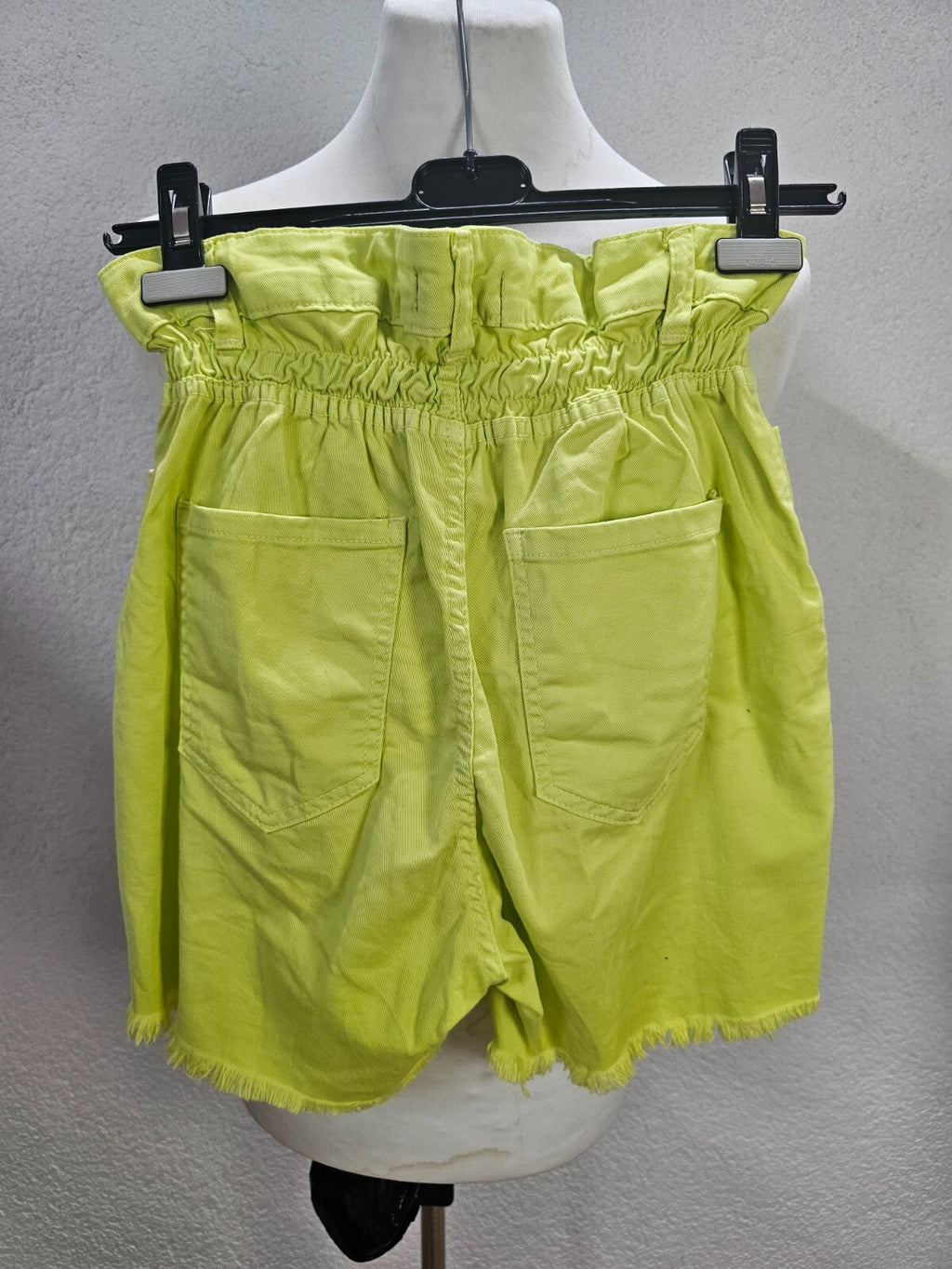 EK1128 Damen Shorts von Republica, neongrün, Gr. M5