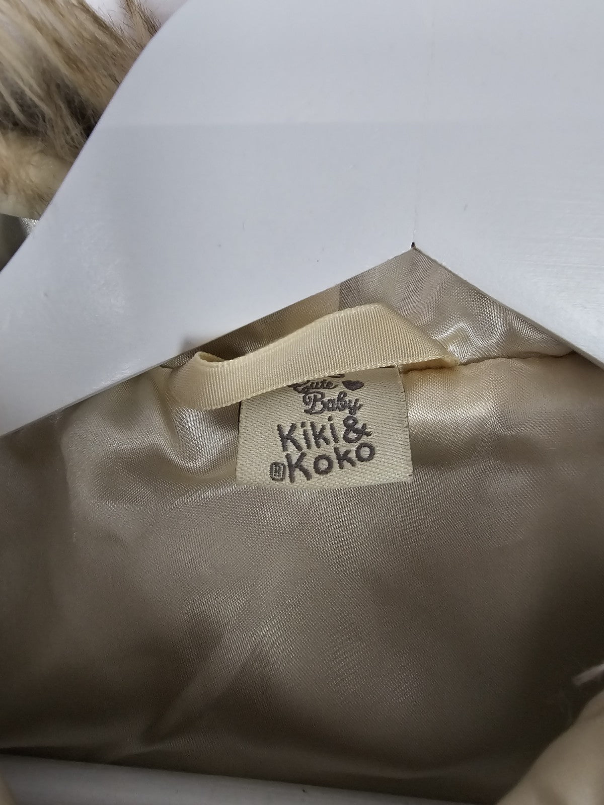EK8908 Mädchen Pelzjacke von Kiki Koko, Braun, Gr. 981
