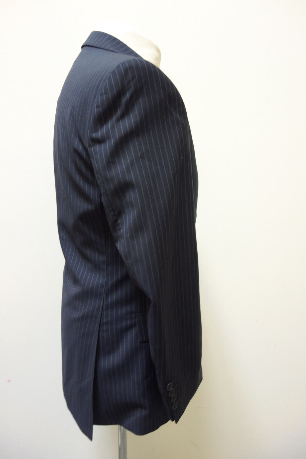 EK3816 Herren Jackett von Zara Man, schwarz mit Streifen, Gr. 463