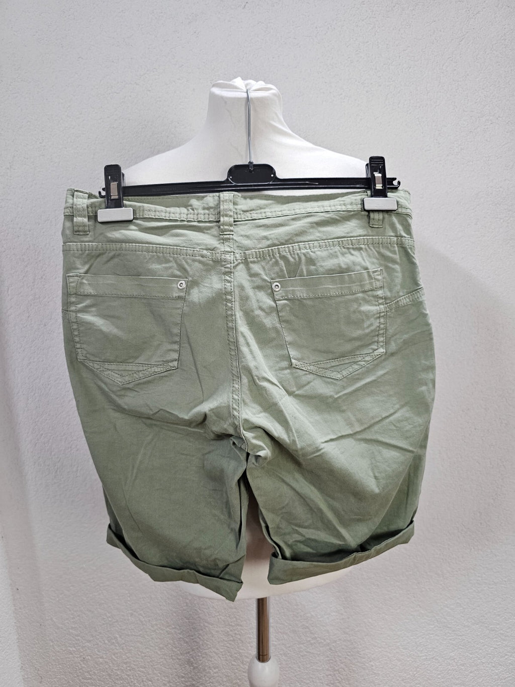 EK6237 Damen Shorts von Stitch&Soul, grün, Gr.S4