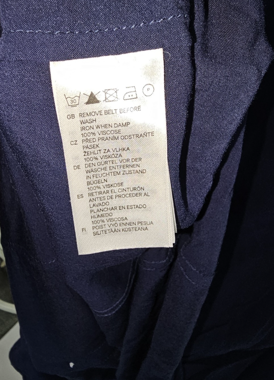 EK7399 Damen Bluse von H&M, Dunkelblau, Gr.485