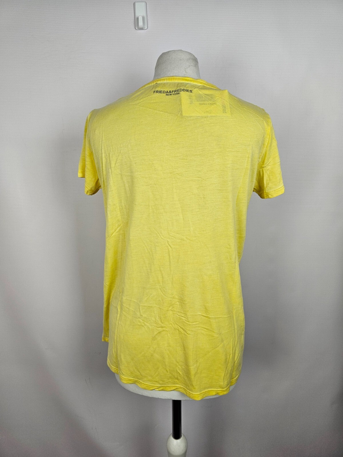 EK5361 Gelbes T-Shirt von Frieda&Freddies für Damen, Gr. 365