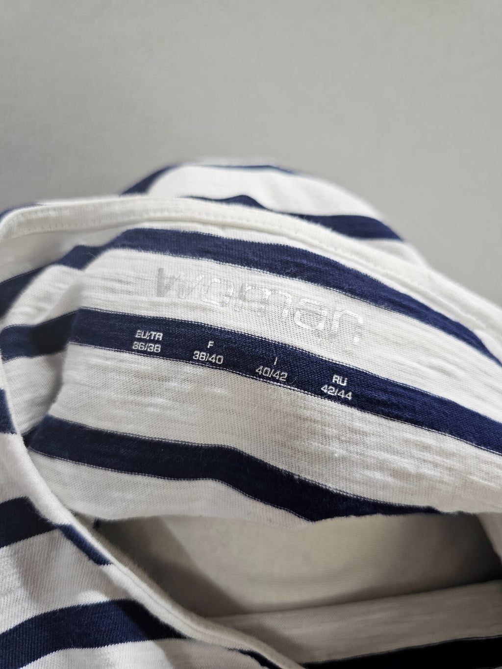EK2112 Damen Shirt von Woman by Tchibo, weiß/blau gestreift, Gr. 36/385