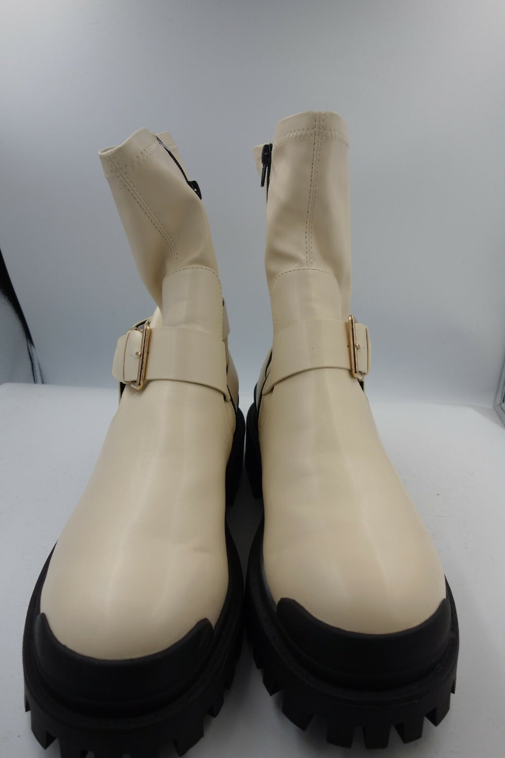 ES0311 Damen Boots von Asos, cremeweiß, Gr. 425