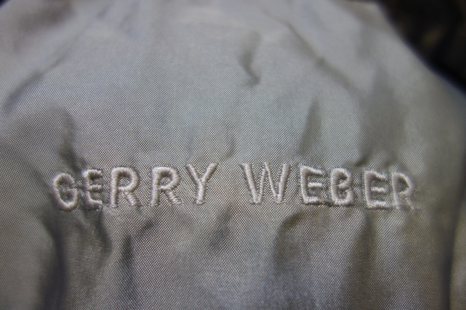 EK1786 Damen Jacke von Gerry Weber, grau, Gr. 424