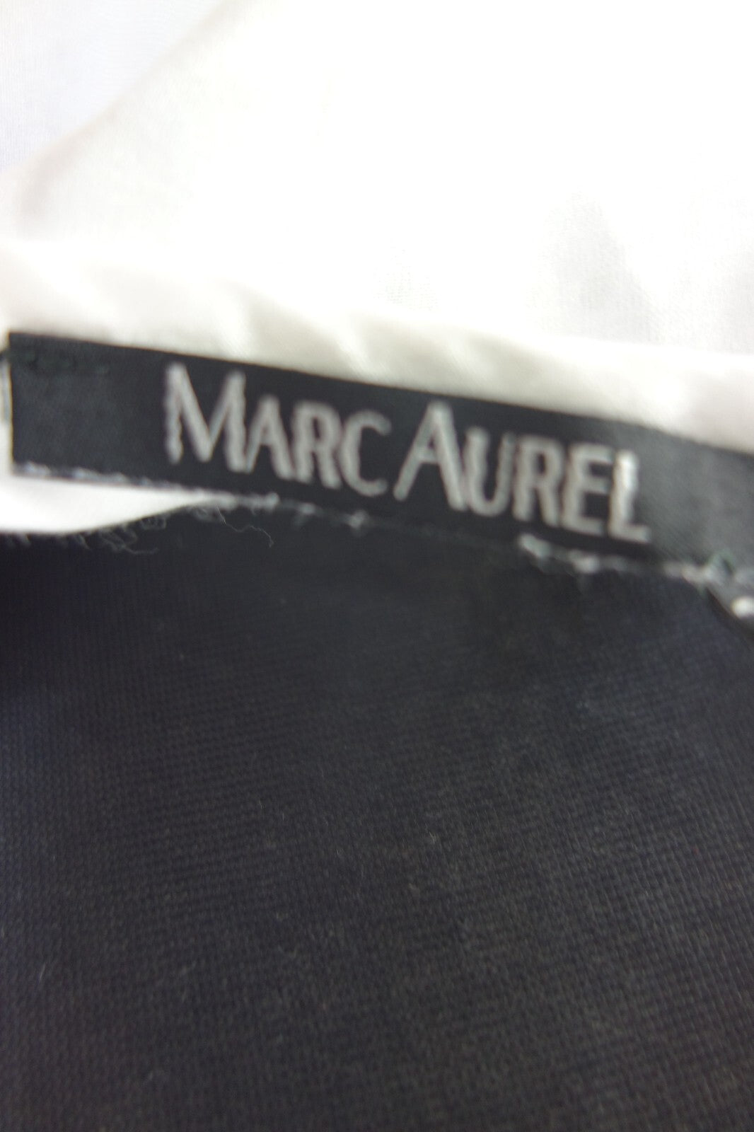 EK4014 Weißes Top von Marc Aurel, Gr. 385