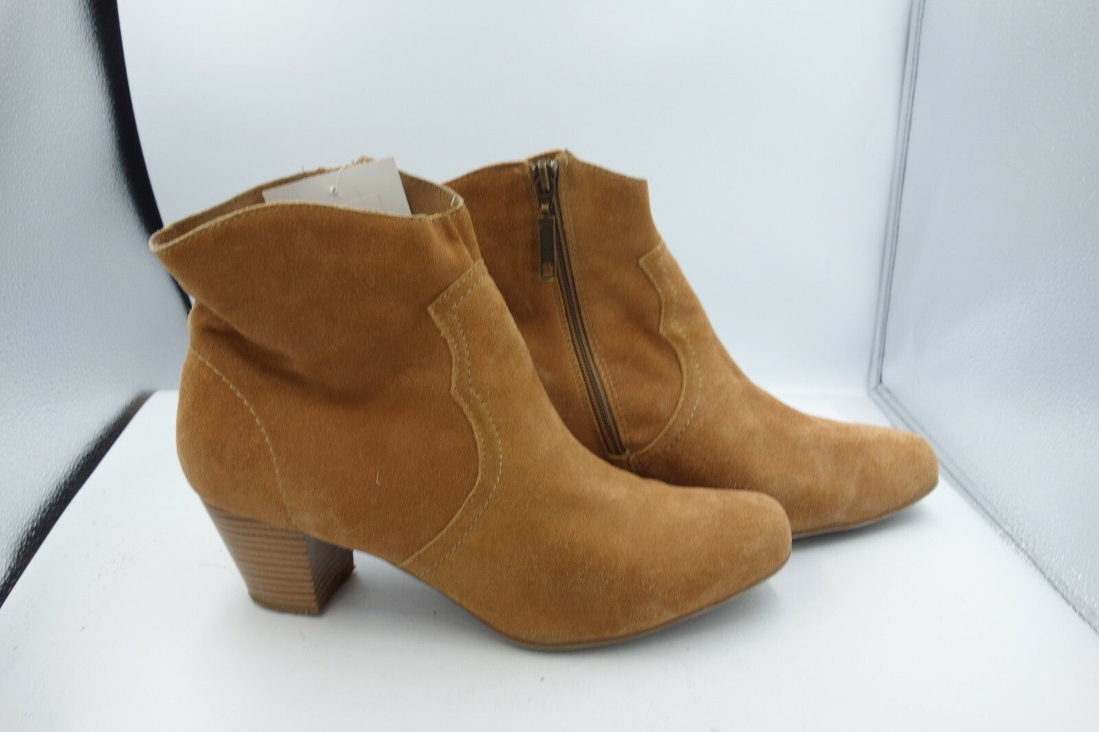 ES0664 Damen Stiefeletten von Pesaro, hellbraun, Gr. 401