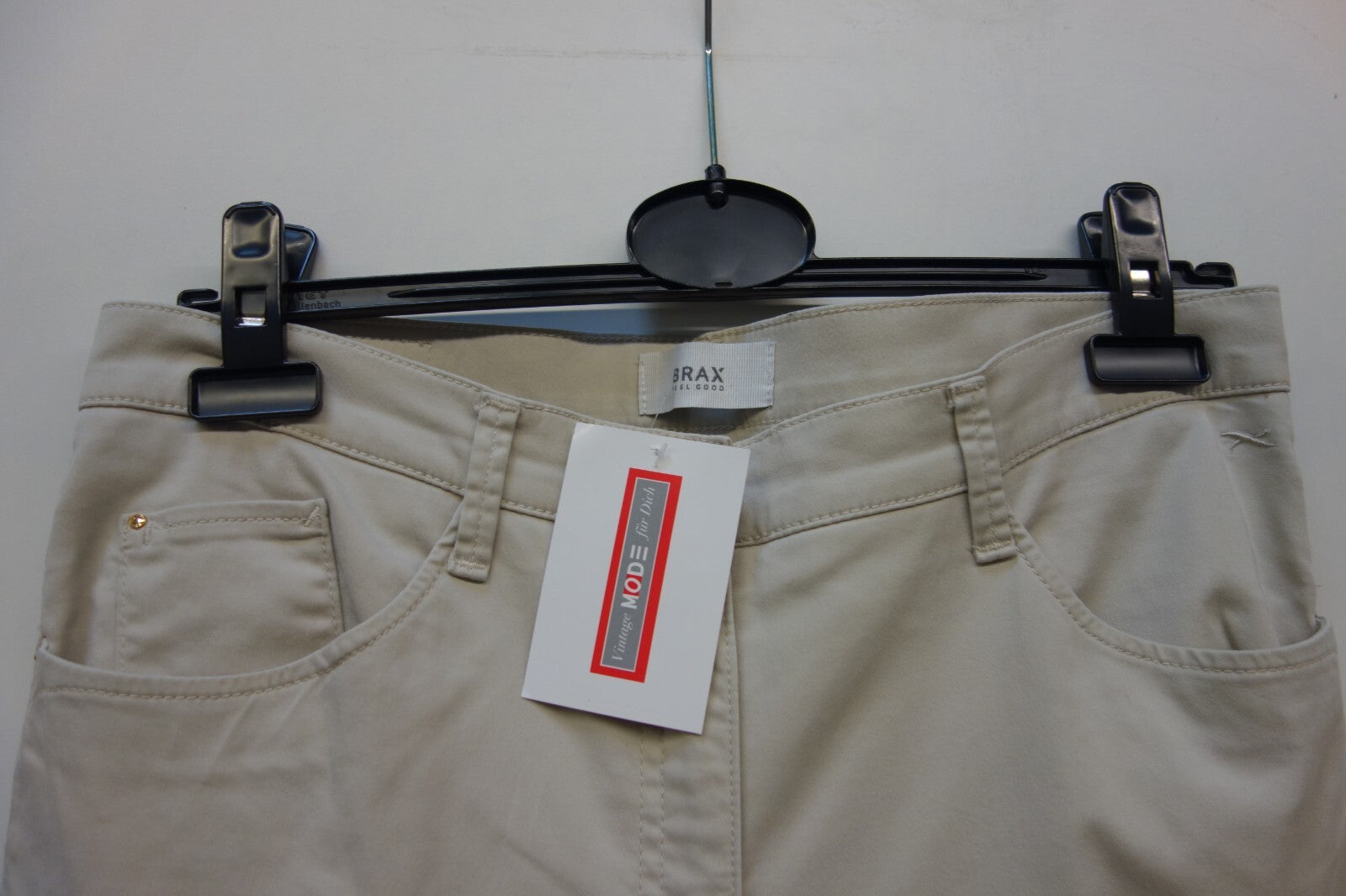 EK1681 Damen Hose von Brax, beige, Gr. 38 (W29L32)1