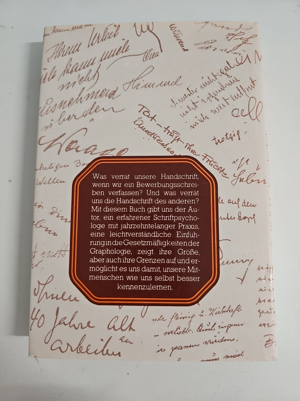 EB241 Was die Handschrift verrät : von Dr.W.R. Muckenschnabel1