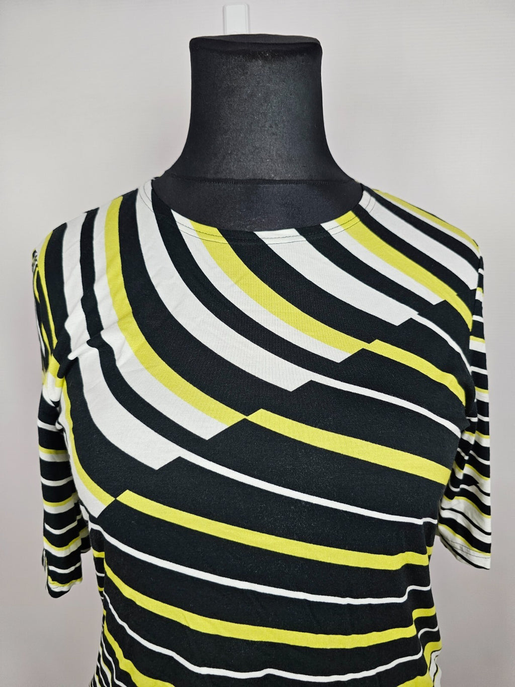 EK5727 Damen T-Shirt von Seidel, grün-weiß-schwarz, Gr.421