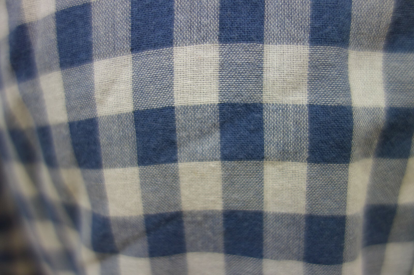 EK0972 Herren Langarm Hemd von Gap, blau/weiß  kariert, Gr. M2