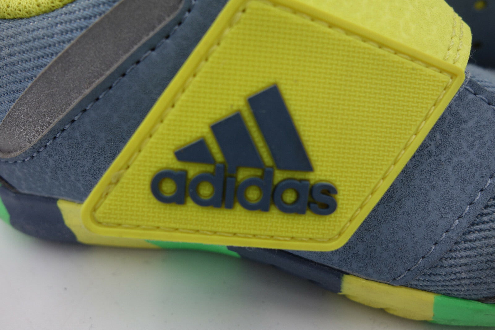 ES0434 Kinder Sneaker von adidas, 232