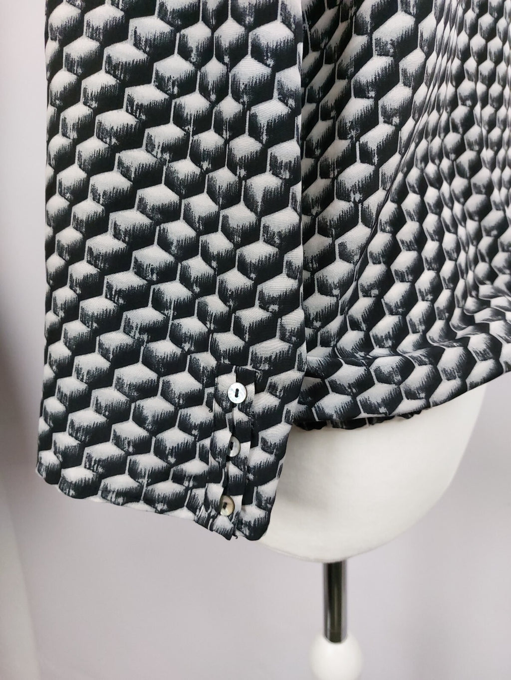 EK2747 Gemusterte Bluse für Damen von Someday, Gr. L3