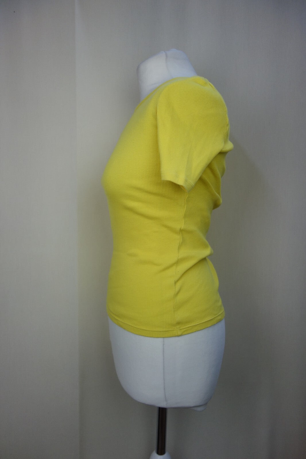 EK3945 Damen T-Shirt von United Colors of Benetton, gelb, S2
