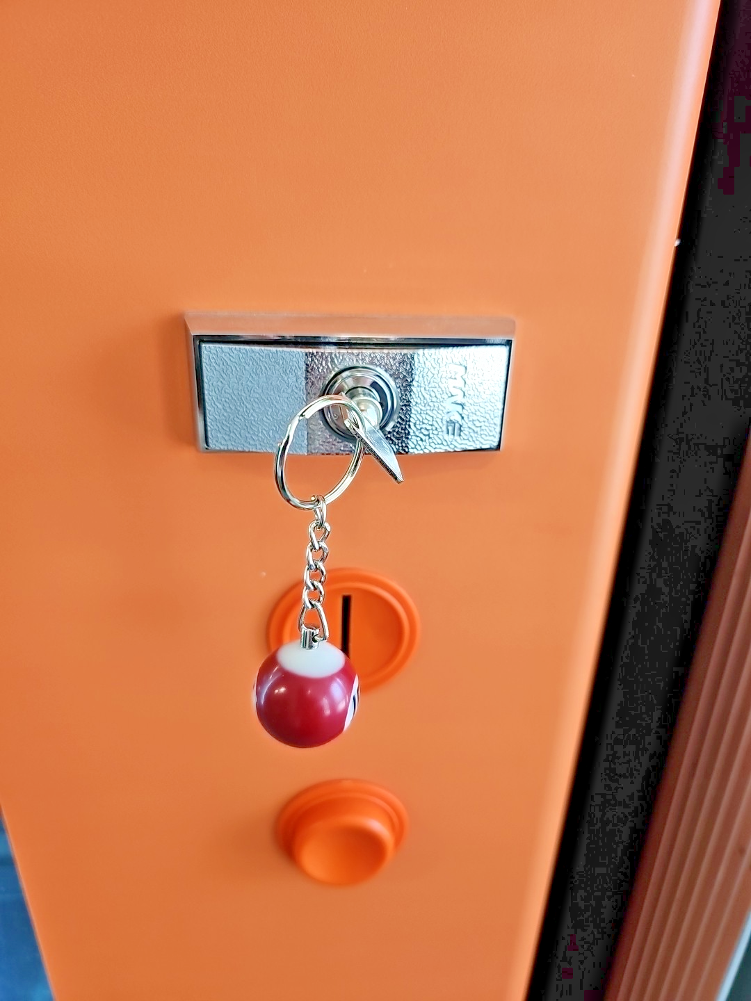 Snack Automat   mit Kartenzahlung Münzwechsler  und  Geldscheinen tolles Design7