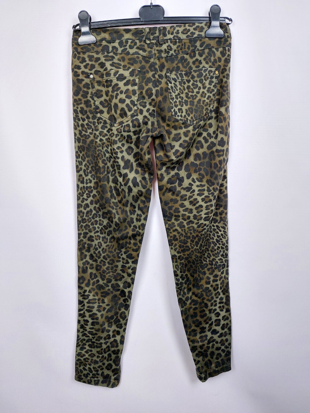 EK3877 Damen Hose von Zara, grün-braun, Gr.365