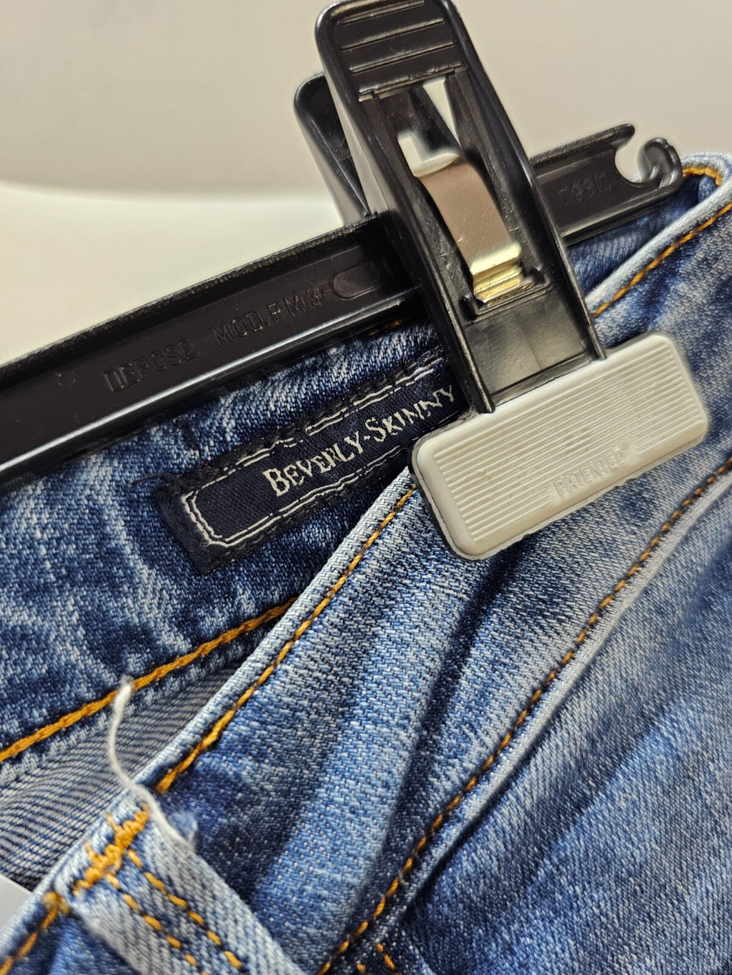 EK6185 Damen Jeans von Guess, blau, Gr. W265