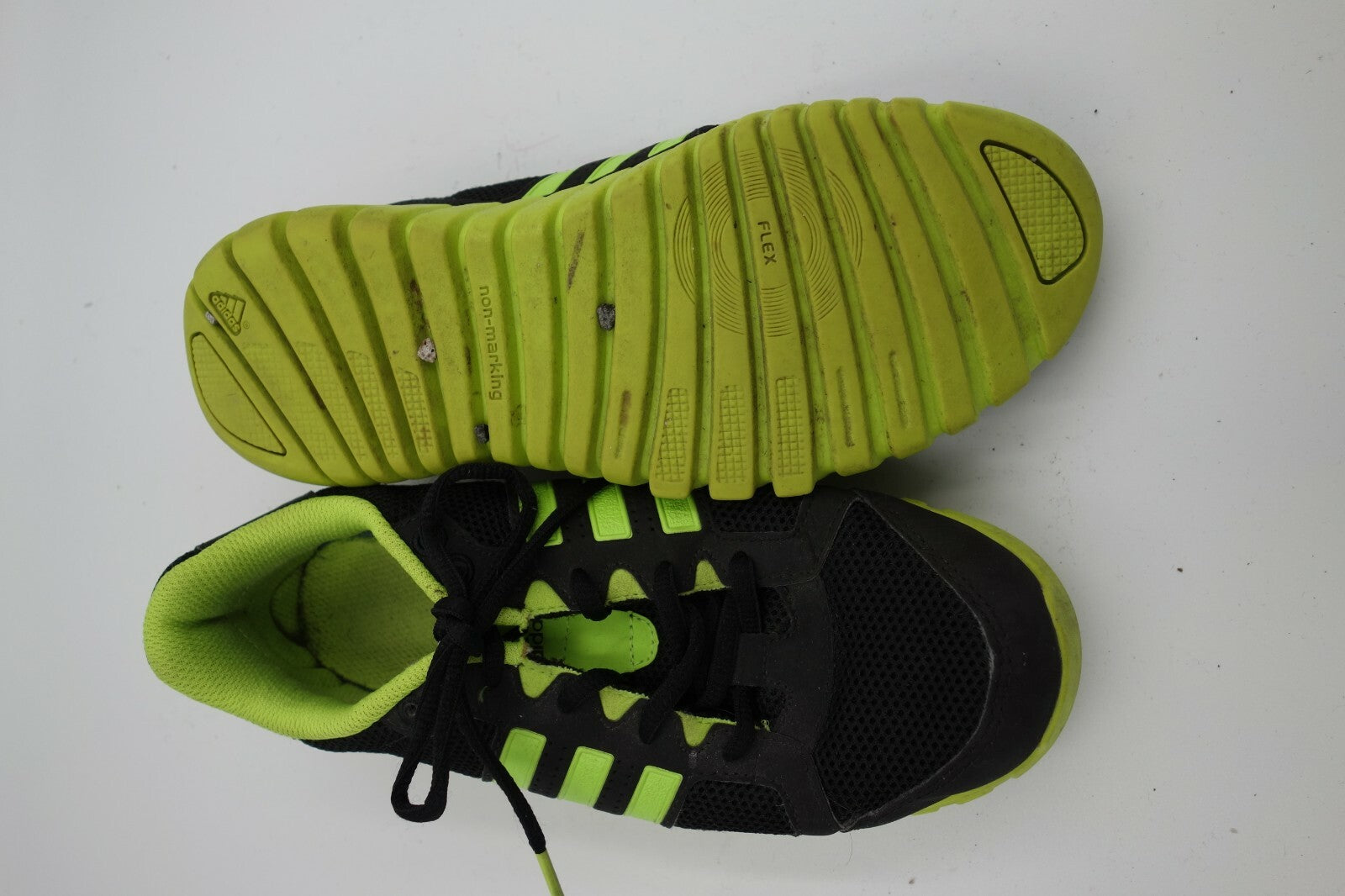 ES0180 Sneaker Kinder von adidas, schwarz-grün, 367