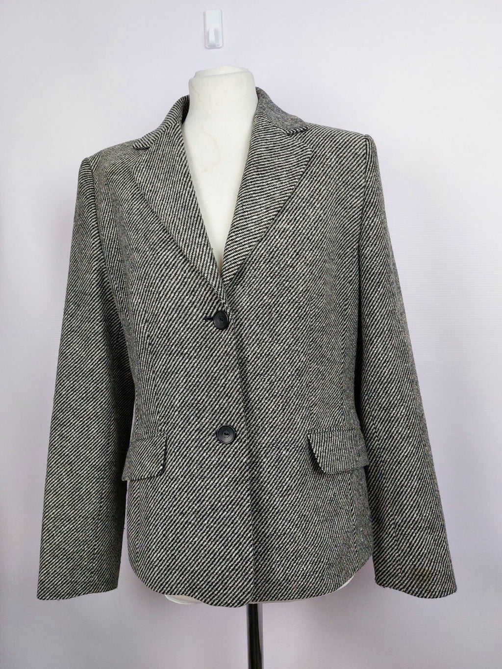 EK3371 Damen Blazer von Jake´s, schwarz/weiß, Gr. 401