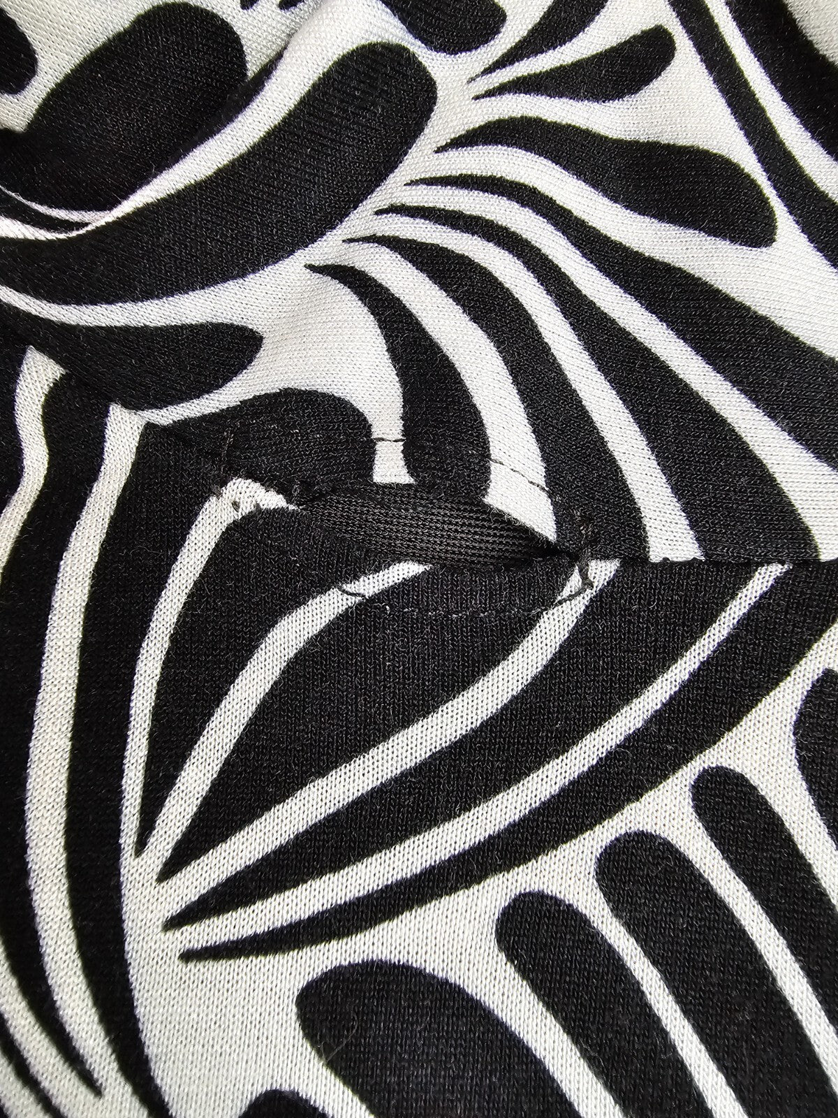 EK0385 Damen Kleid von Esprit, schwarz/weiß, Gr. L4