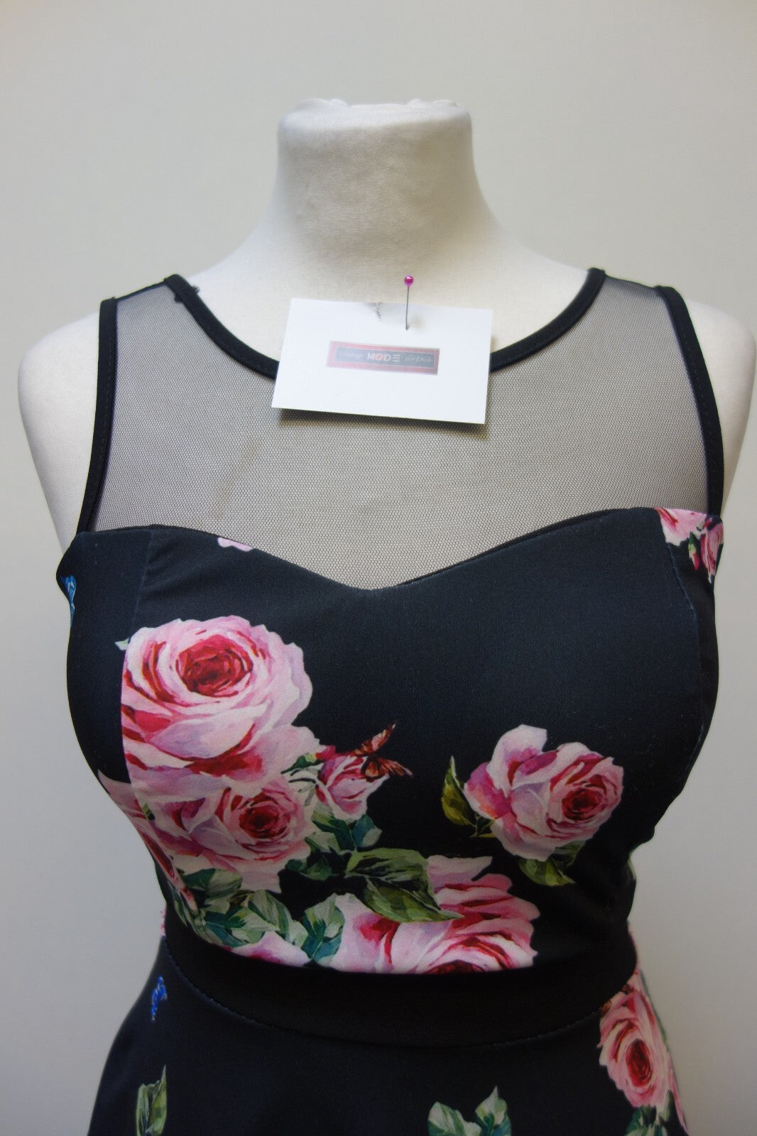 EK3680 Kleid mit Blumenmuster 1