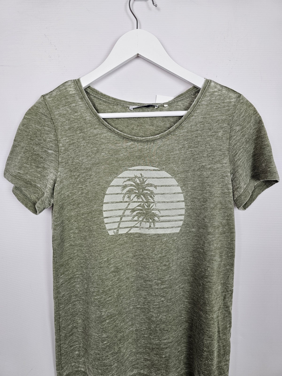 EK8378 Damen T-Shirt von Esprit, Grün, Gr. XS1