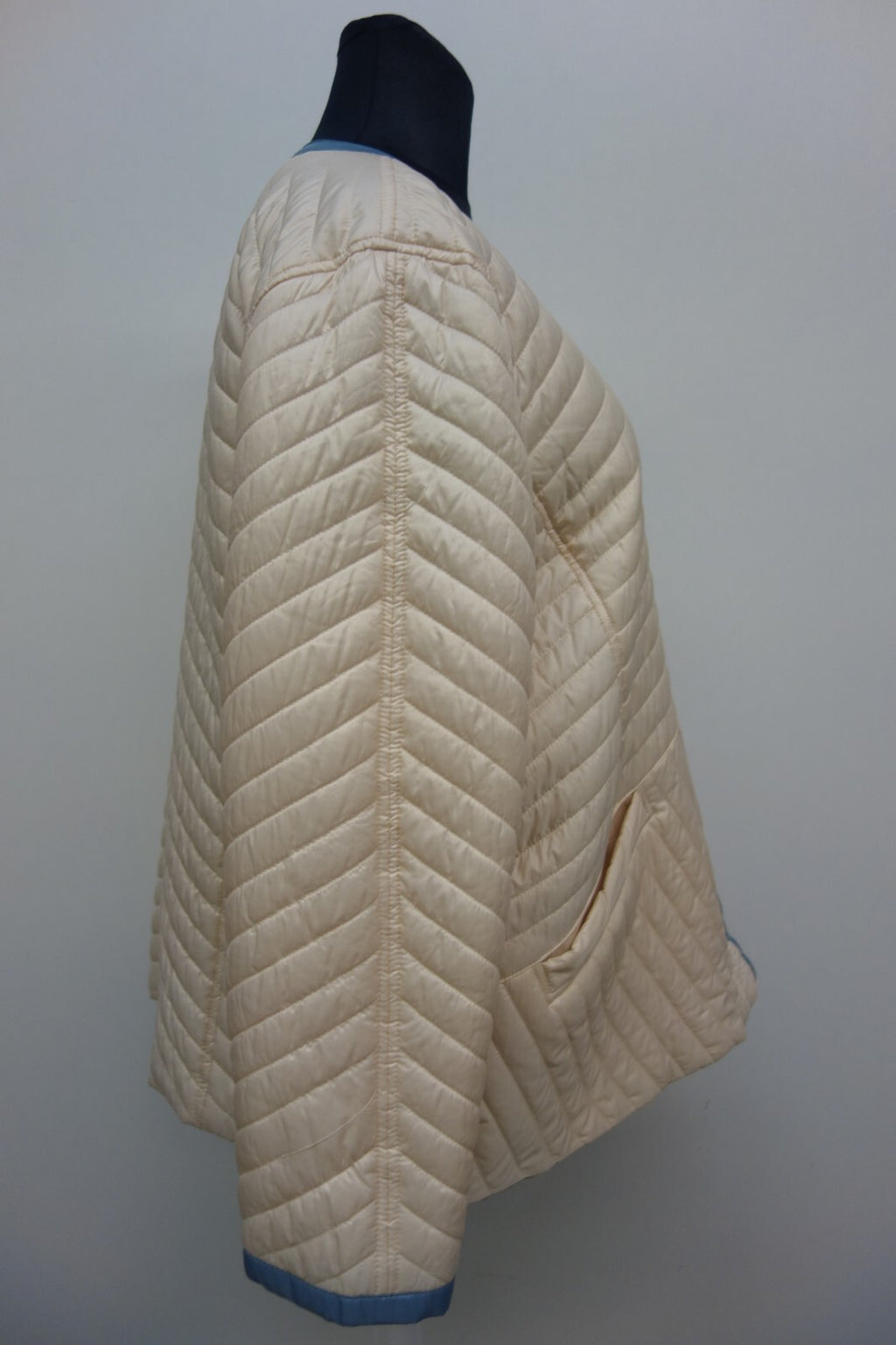 EK2624 Damen Jacke von Helena Vera Größe 54 Beige 2