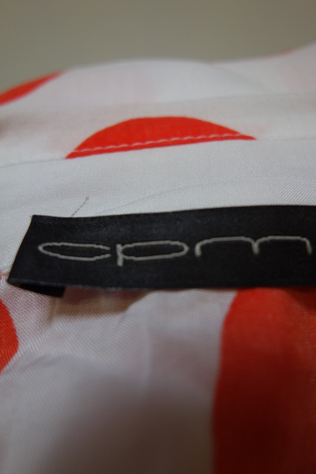 EK3814 Damen Bluse vom cpm, weiß mit roten Punkten, Gr. 444