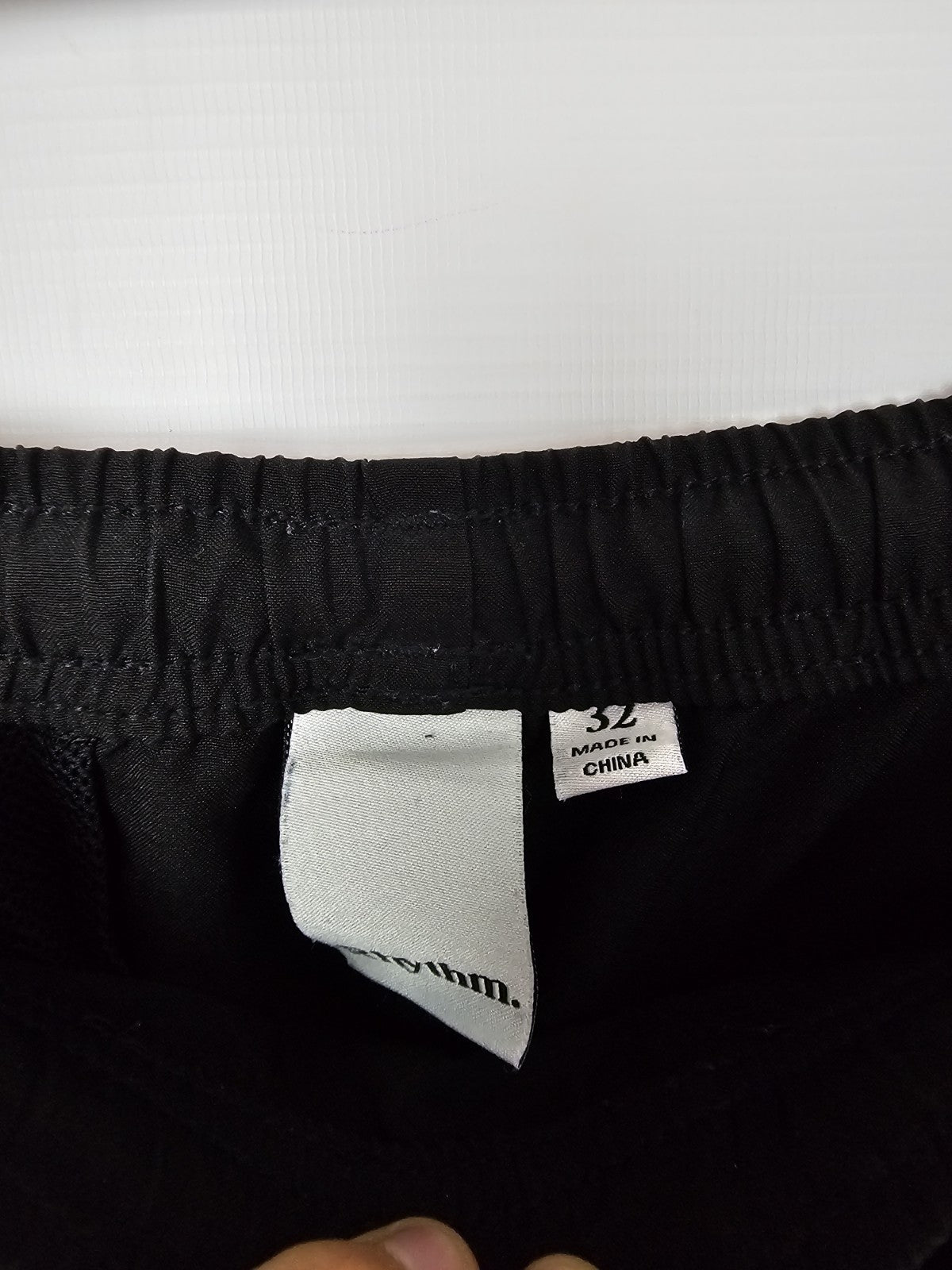 EK8880 Herren Shorts von Rhythm, Schwarz, Gr. 323