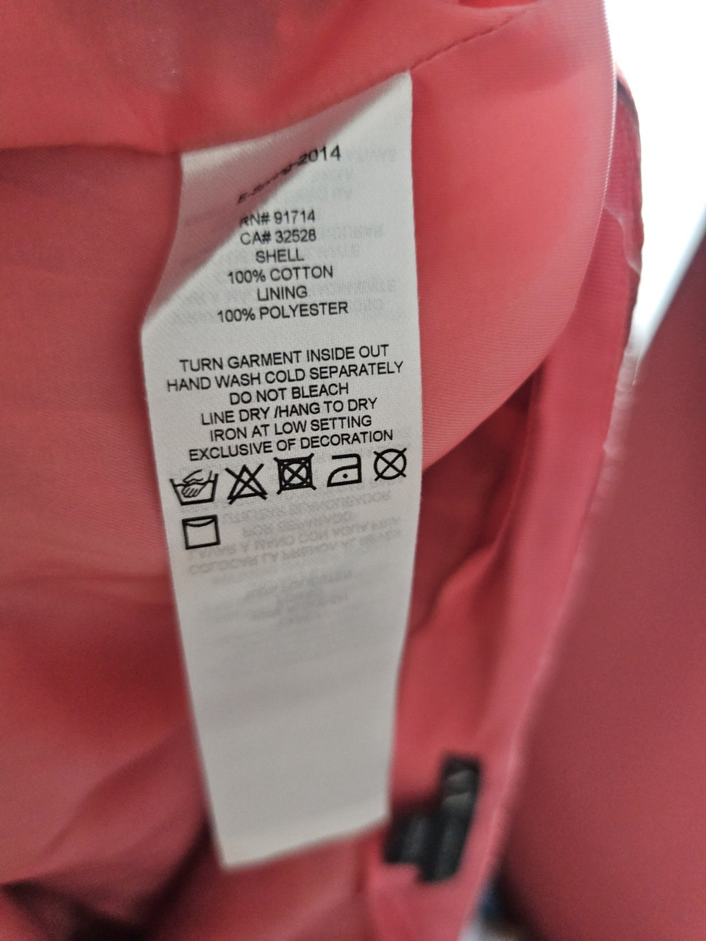 EK742 Damen Shorts von Armani Exchance, Rosa, Gr. 144