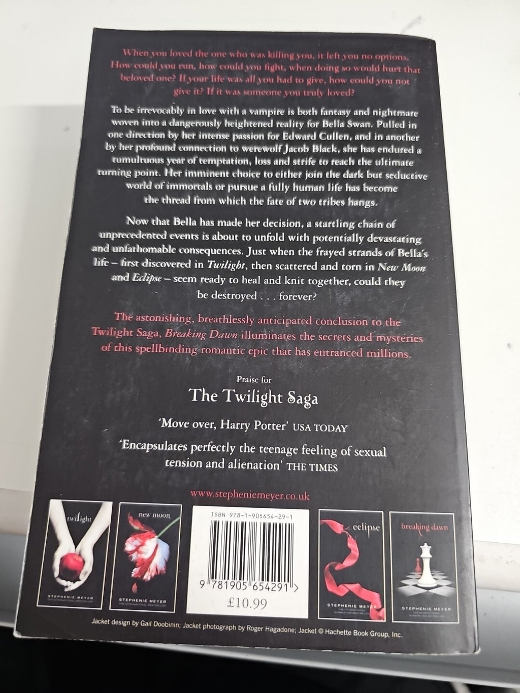 EB 594 Twilight Saga Book 4 - Breaking Dawn - Stephenie Meyer - Englisch1