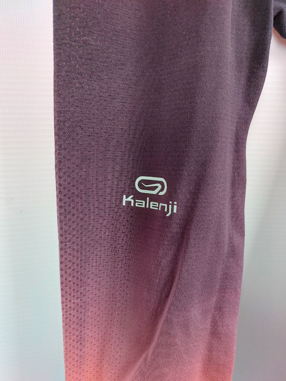 EK4455 Mädchen Sportleggins von Kalenji, lila-rosa, Gr.104 (nach Größentabelle)1