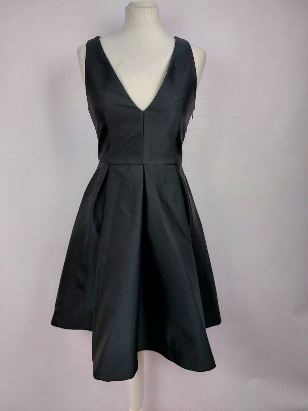EK4707 Damen Kleid von H&M, schwarz, Gr. 360
