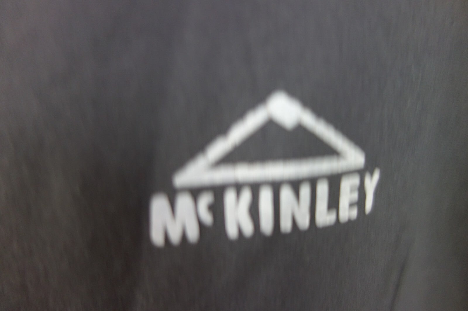 EK4029 Kinder Softshelljacke von McKinley, schwarz, Gr. 1522