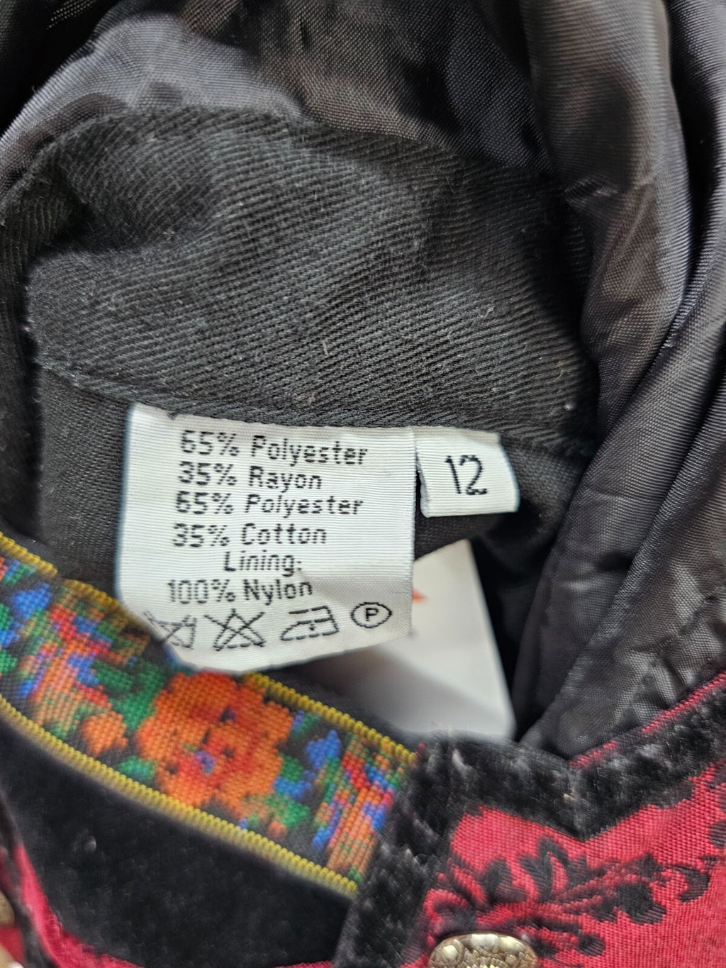 EK5295 Mädchen Dirndl, schwarz/dunkelrot, Gr. 12 (152/158)6