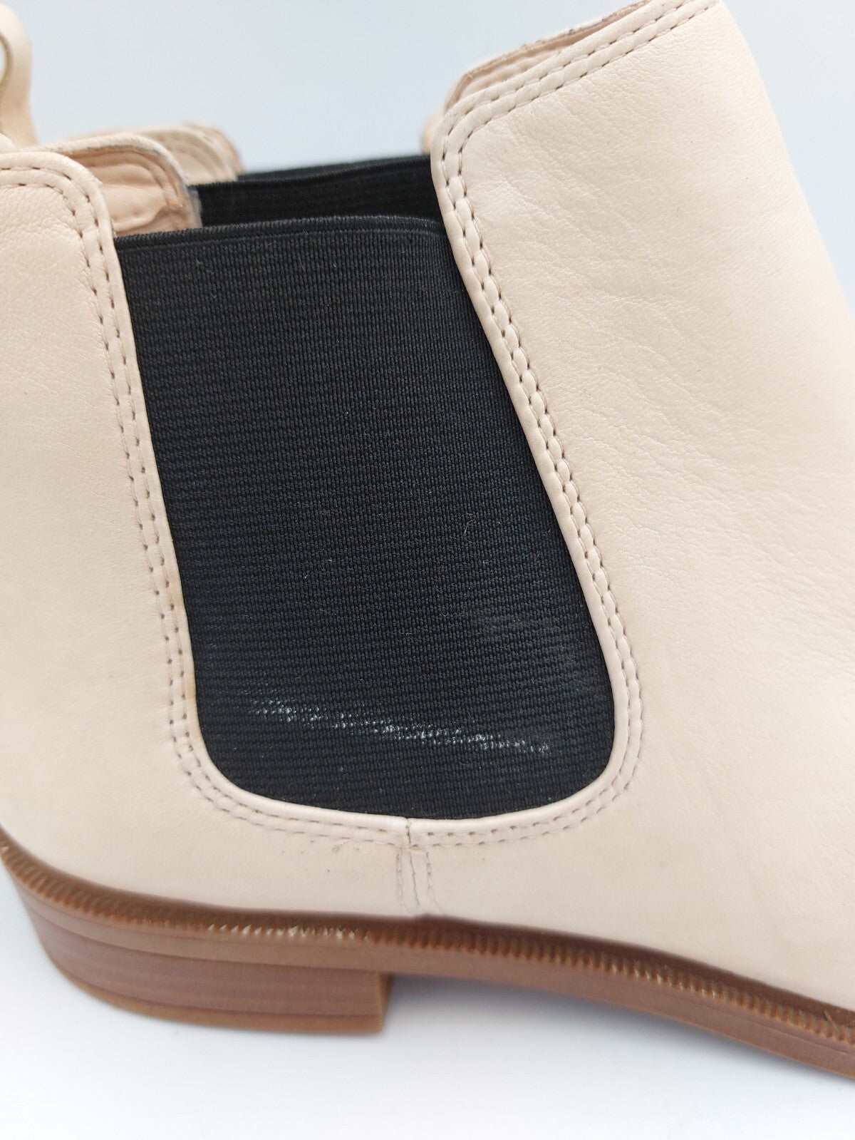 ES0660 Damen Stiefeletten von Clarks, beige, Gr. 375